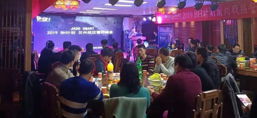 2.webp.jpg 2.webp.jpg